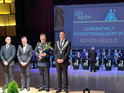 Szombathelyi tűzoltósági felügyelő vehette át a város rangos elismerését