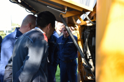 Hogyan mentsenek, ha buszt érintő káreseményhez riasztják őket