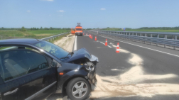 Szalagkorlátnak ütközött az autó Szelesténél