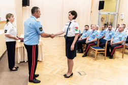 Első tiszti kinevezés és hősies helytállás elismerése