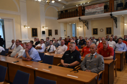 Köszönet a baj idejében tanúsított önzetlen segítségnyújtásért