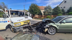 Kisteherautó és személyautó ütközött Bucsuban