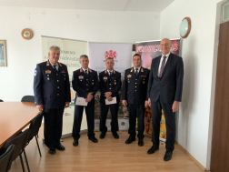 Körmendi és szentgotthárdi polgármester ismerte el a tűzoltók munkáját