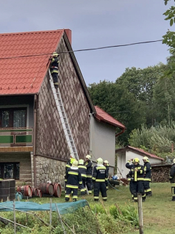 Vasárnap is folytatódott a viharkárok felszámolása