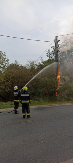 Villamos kapcsolószekrény tűzesete Nádasdnál