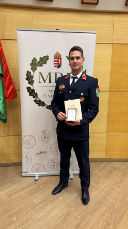 Rendvédelemért Emlékérmet vett át a szombathelyi szolgálatparancsnok