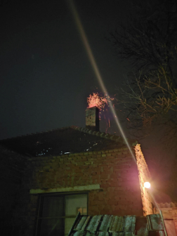 Kéményben lerakódott korom izzott egy balogunyomi családi házban