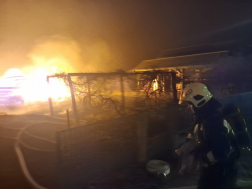 Kétszáz négyzetméteres pajta égett le Felsőmarácon