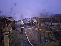 Kétszáz négyzetméteres pajta égett le Felsőmarácon