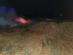 Növényi hulladék égett Szombathelynél