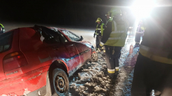Autó hajtott árokba Répcelaknál
