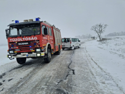 Több mint kétszáz hóhelyzet adta káresemény a vármegyében