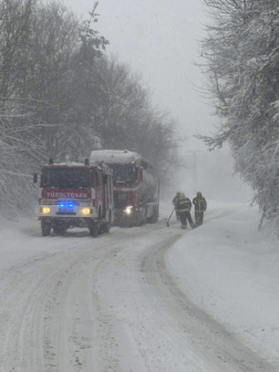 Több mint kétszáz hóhelyzet adta káresemény a vármegyében