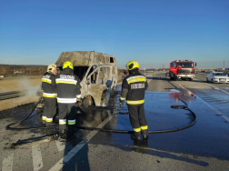 kisbusz égett Szentgotthárdnál