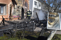 Pergola égett Szombathelyen