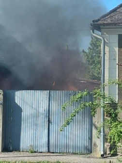 Autók égtek ki a bői tűzben