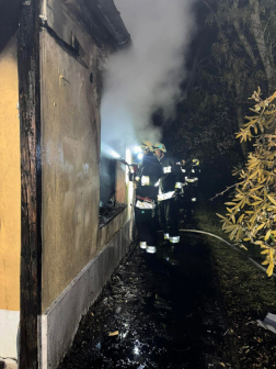 Melléképület égett Répceszemere településen