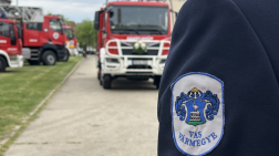 Új tűzoltóautó állt szolgálatba Sárváron