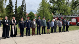 Új tűzoltóautó állt szolgálatba Sárváron