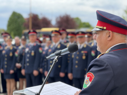 Új tűzoltóautó állt szolgálatba Sárváron