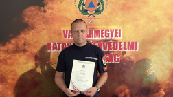 Kerek születésnapos tűzoltók köszöntése