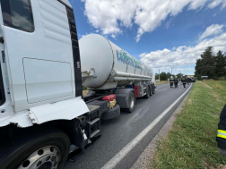Kamion és személyautó ütközött Szombathelynél