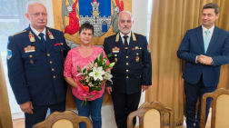 Negyven év szolgálat elismerése
